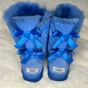 Blue Bailey Bow Short Uggs